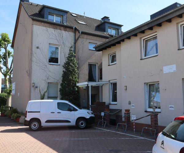 Apartment 9